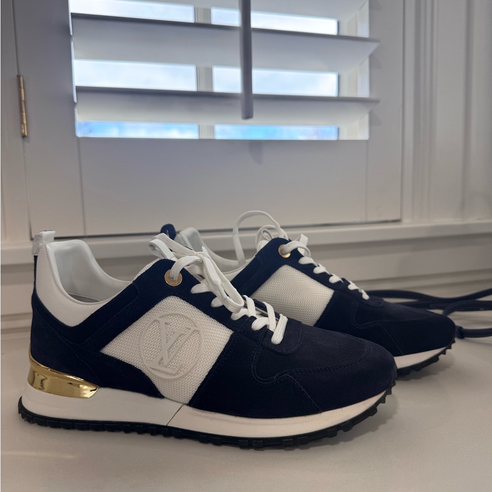 Louis Vuitton Women's blue and White Sneakers